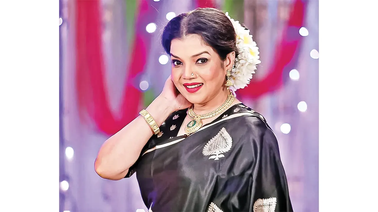 তারাবেলায় আজকের অতিথি রোজী সিদ্দিকী