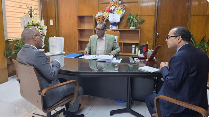স্বাস্থ্য প্রতিমন্ত্রীর সঙ্গে ডব্লিউএইচও বাংলাদেশ প্রতিনিধির সৌজন্য সাক্ষাৎ
