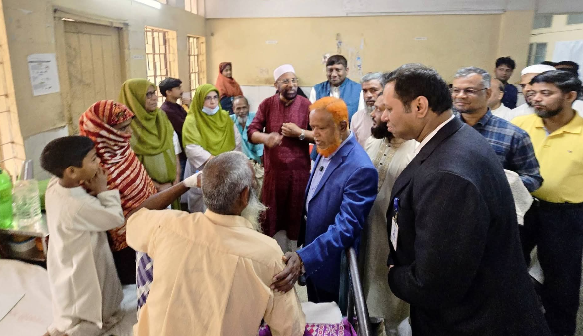 চিকিৎসাসেবায় শৃঙ্খলা ও উন্নয়ন নিশ্চিতের নির্দেশ এমপি বুলবুলের