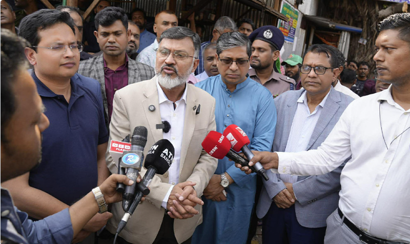 নাগরিক জীবনে স্বস্তি ফেরাতে দিন-রাত কাজ করছি : ডিএনসিসি প্রশাসক