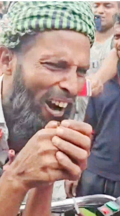 ৪০ হাজার জরিমানা দিছি, আমারে ছাইড়া দেন